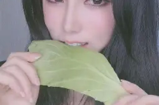2400万粉网红翻车！预言外星人大规模入侵世界杯绑架内马尔