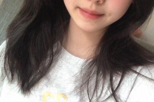 1天4个瓜！自曝怀双胎、国外生子、女星恋情曝光迪丽热巴最意外